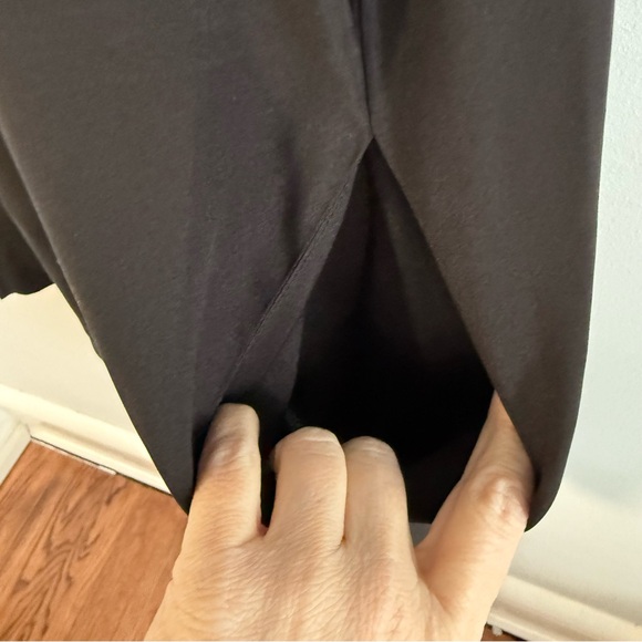 Aquarius Black 95% Silk Short Sleeve Dress, Size 1 (4/6) Offers Welcome! - Picture 6 of 9